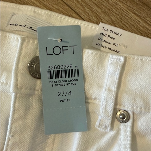 LOFT NWT White Mid-Rise Petite Skinny Jeans, 27” Waist, 24 1/2” inseam - Picture 6 of 9